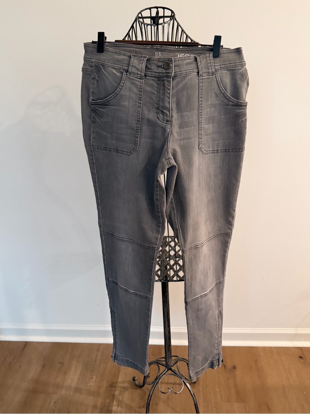 New York & Co Skinny Stretch Jeans